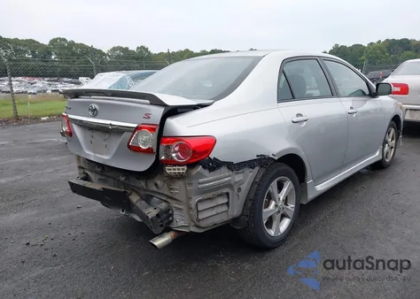 2011 Toyota Corolla S из США, поврежденный, VIN 2T1BU4EE8BC632200